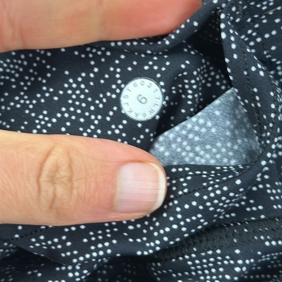 Lululemon Fast & Free Crop II (Nulux 19"") Soundwave Alpine White Black - Picture 6 of 6